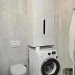 Perla Modern Penthouse 217 アパート ドゥラス