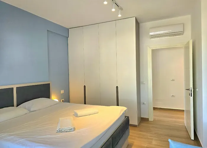 아파트 Perla Modern Penthouse 217