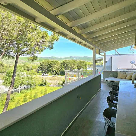 アパート Perla Modern Penthouse 217 ドゥラス